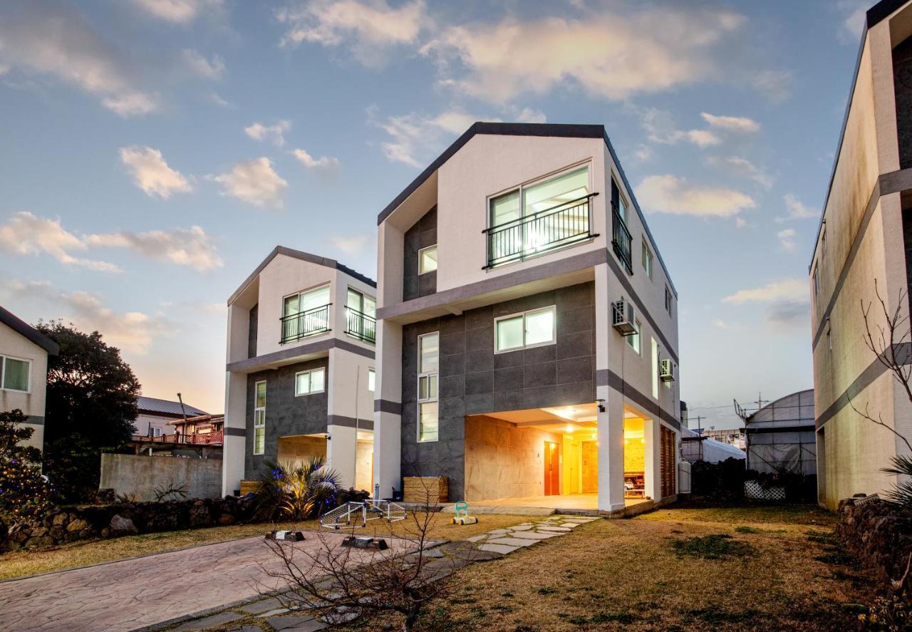 Haevichi Private Pension ซอกวีโพ ภายนอก รูปภาพ