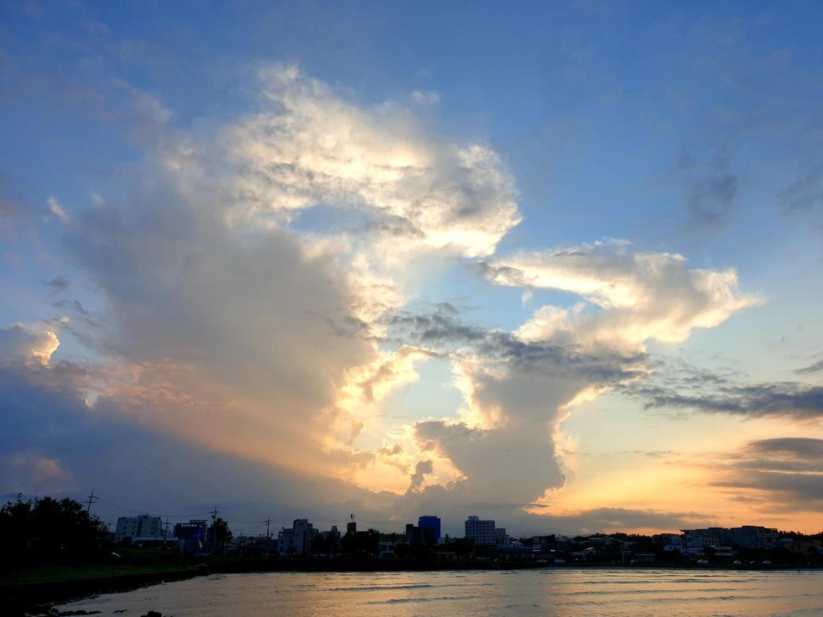 Haevichi Private Pension ซอกวีโพ ภายนอก รูปภาพ