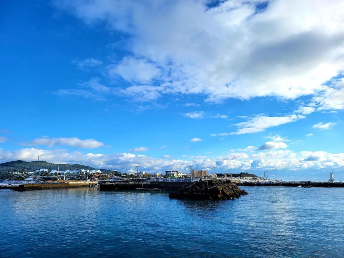 Haevichi Private Pension ซอกวีโพ ภายนอก รูปภาพ