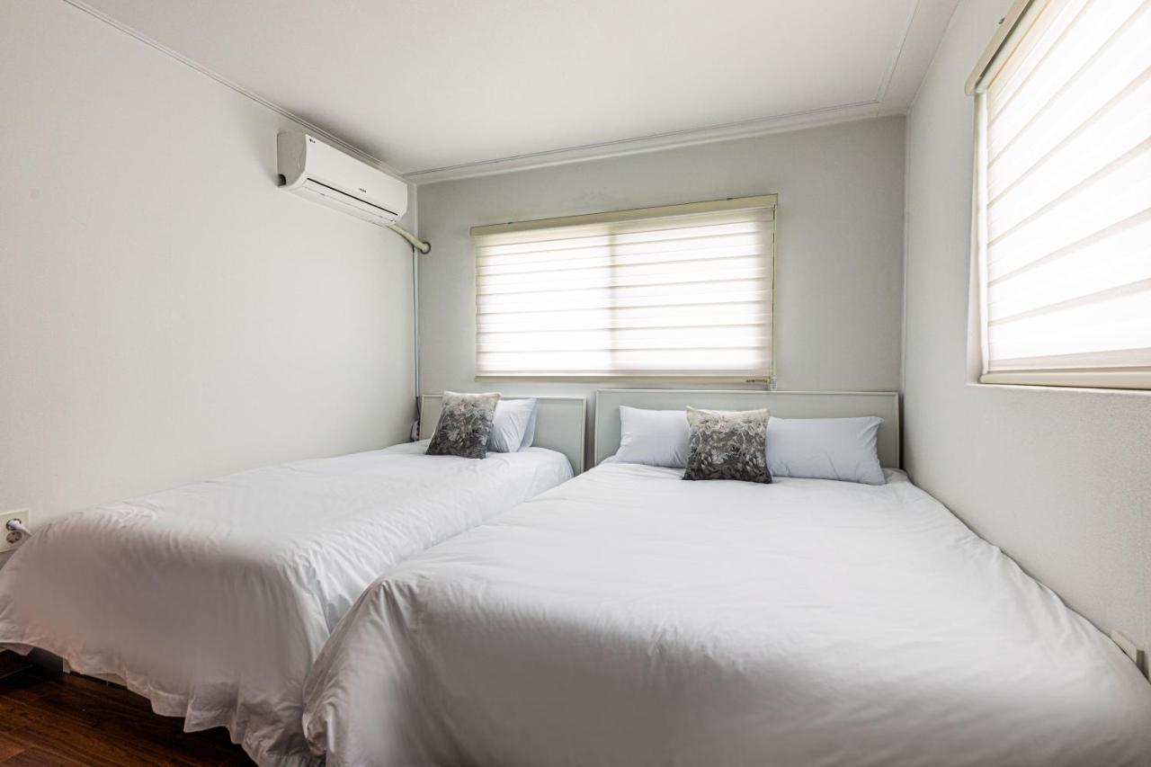 Haevichi Private Pension ซอกวีโพ ภายนอก รูปภาพ