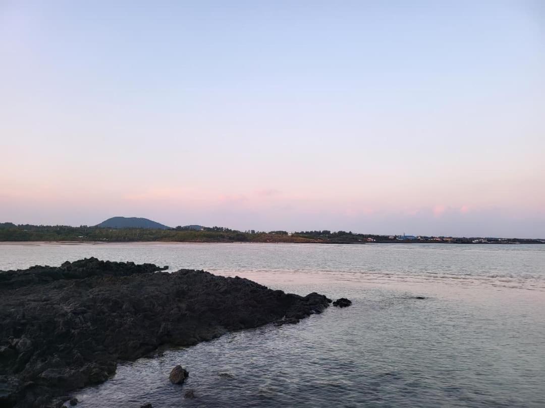 Haevichi Private Pension ซอกวีโพ ภายนอก รูปภาพ